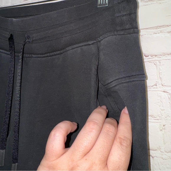 LULULEMON Slim Fit Joggers, Size 6 - Picture 3 of 6